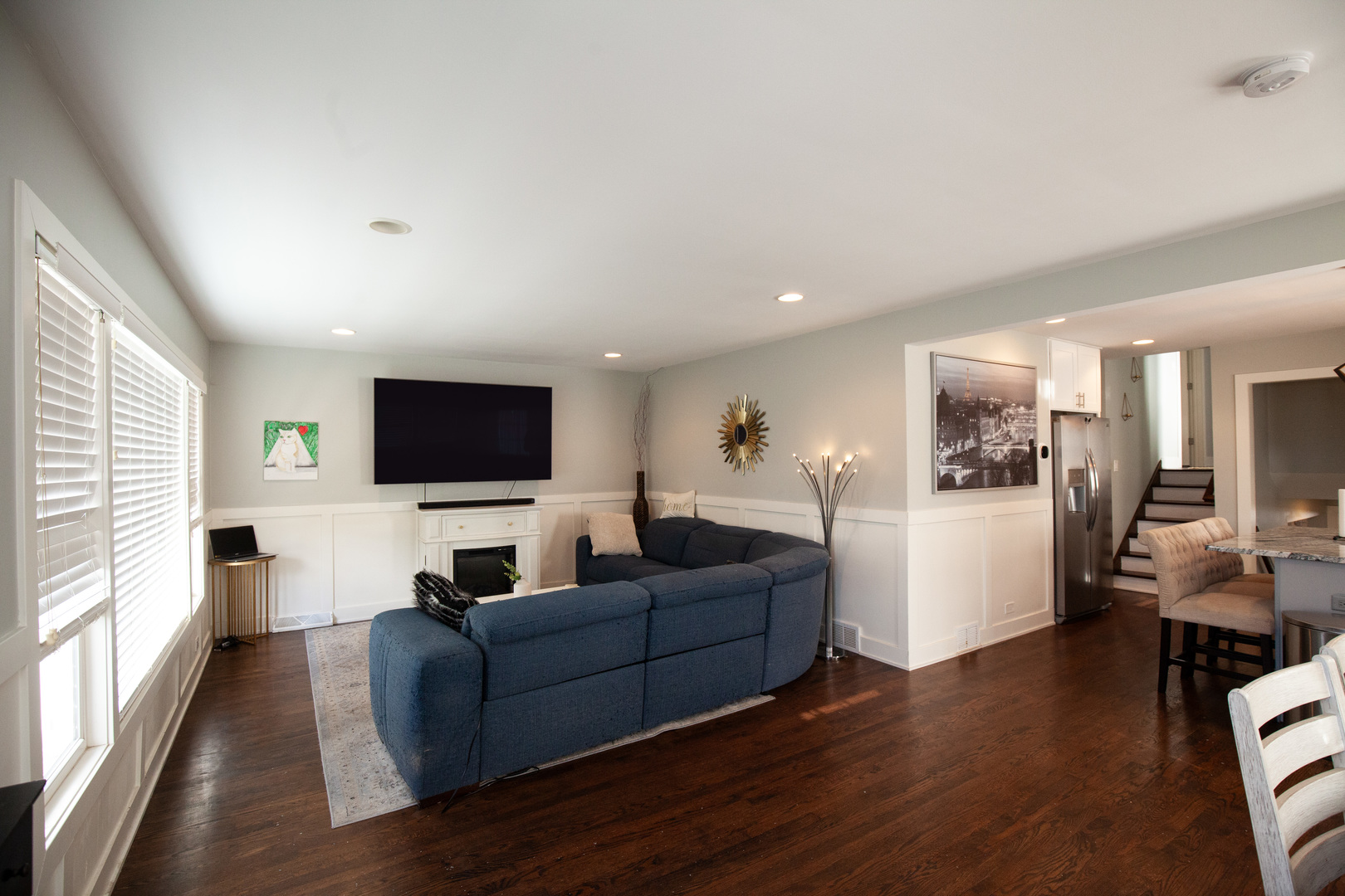 8453 N Ottawa Avenue, Niles, IL 60714