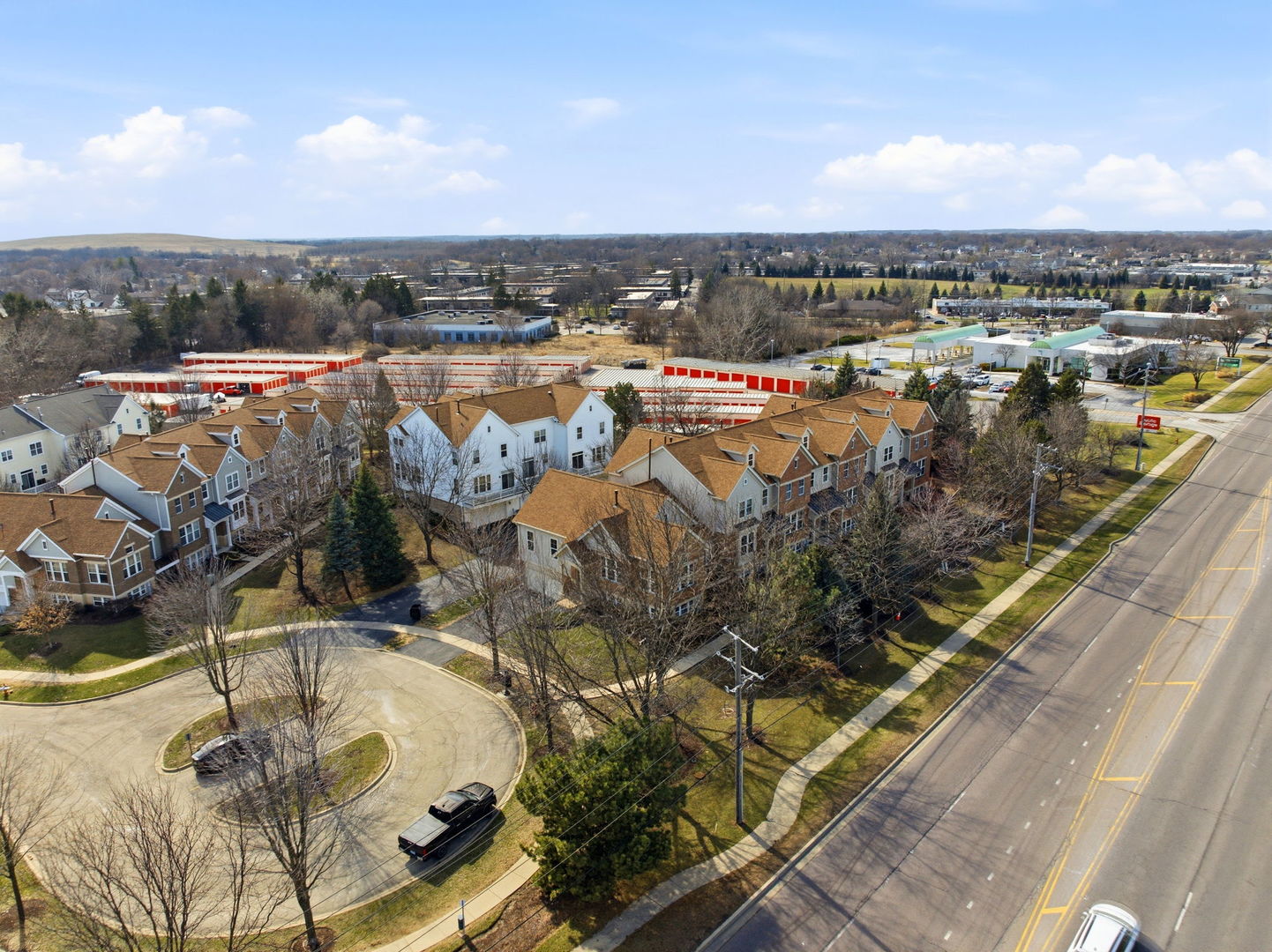 5680 Cambridge Way, Hanover Park, IL 60133