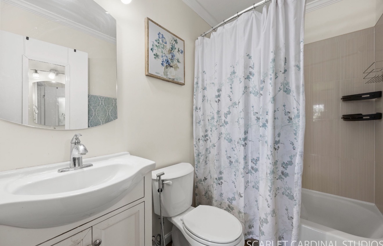 7413 Brookdale Drive #208, Darien, IL 60561