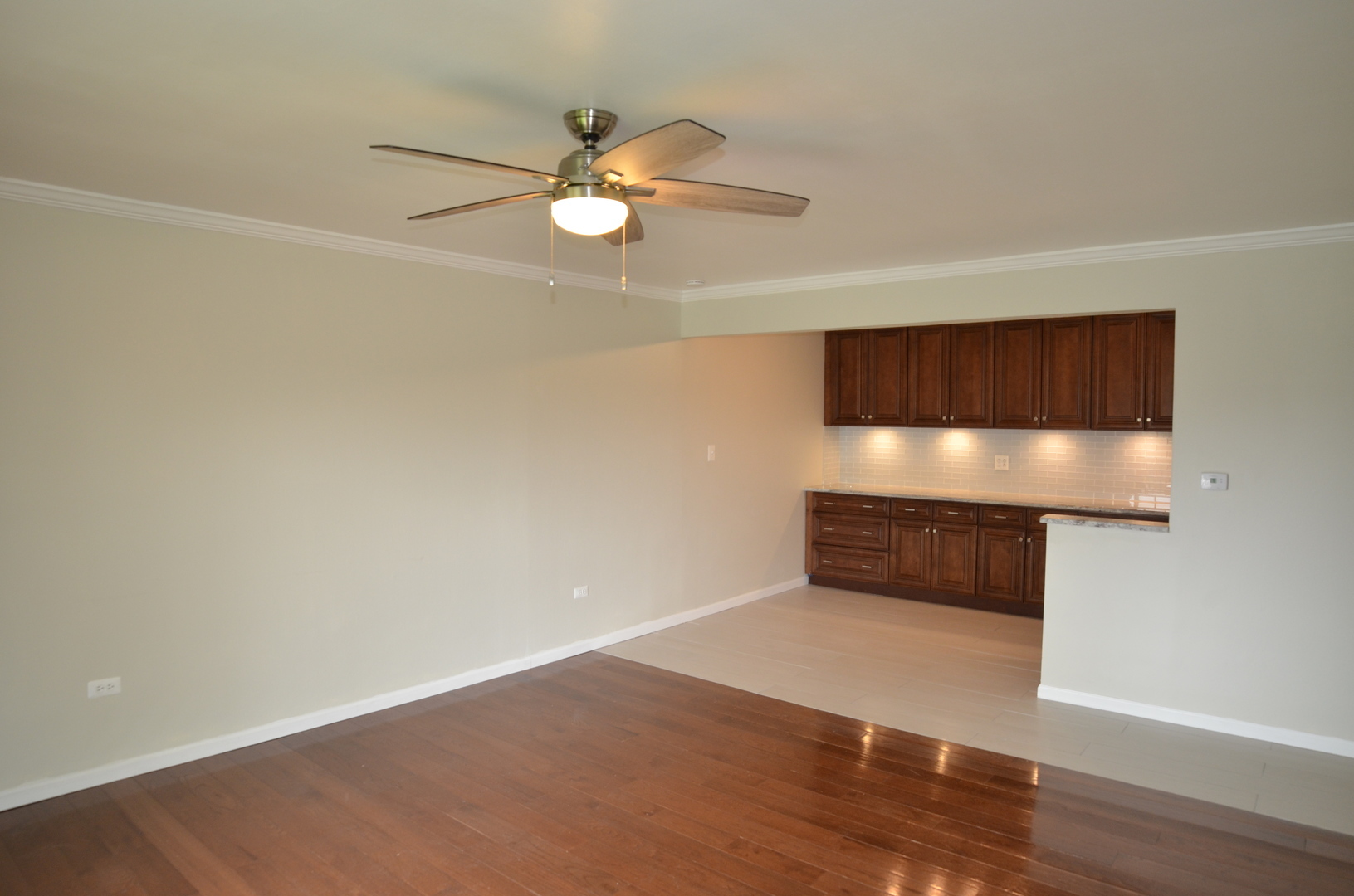 7413 Brookdale Drive #208, Darien, IL 60561