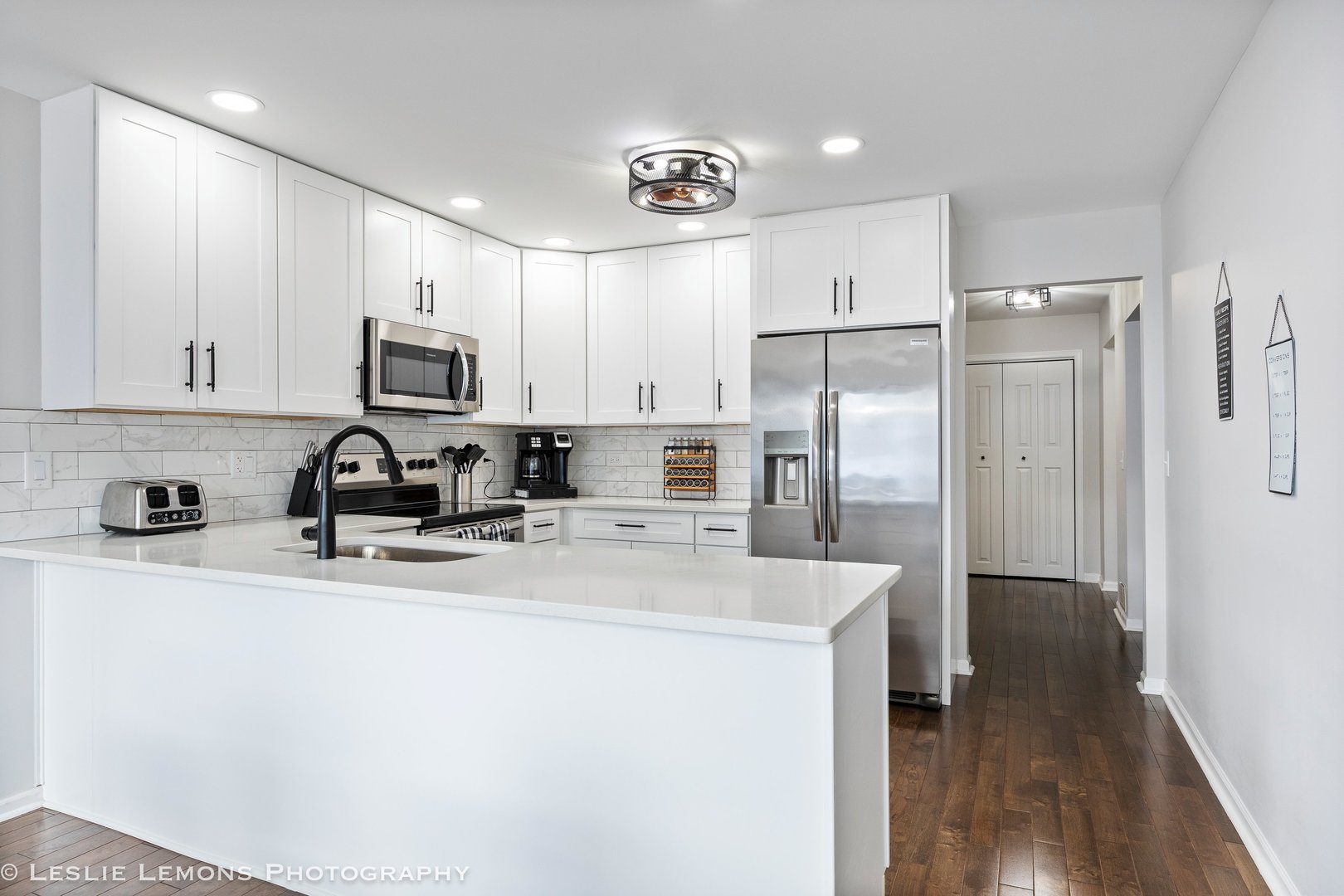 398 Woodlane Court, Wood Dale, IL 60191