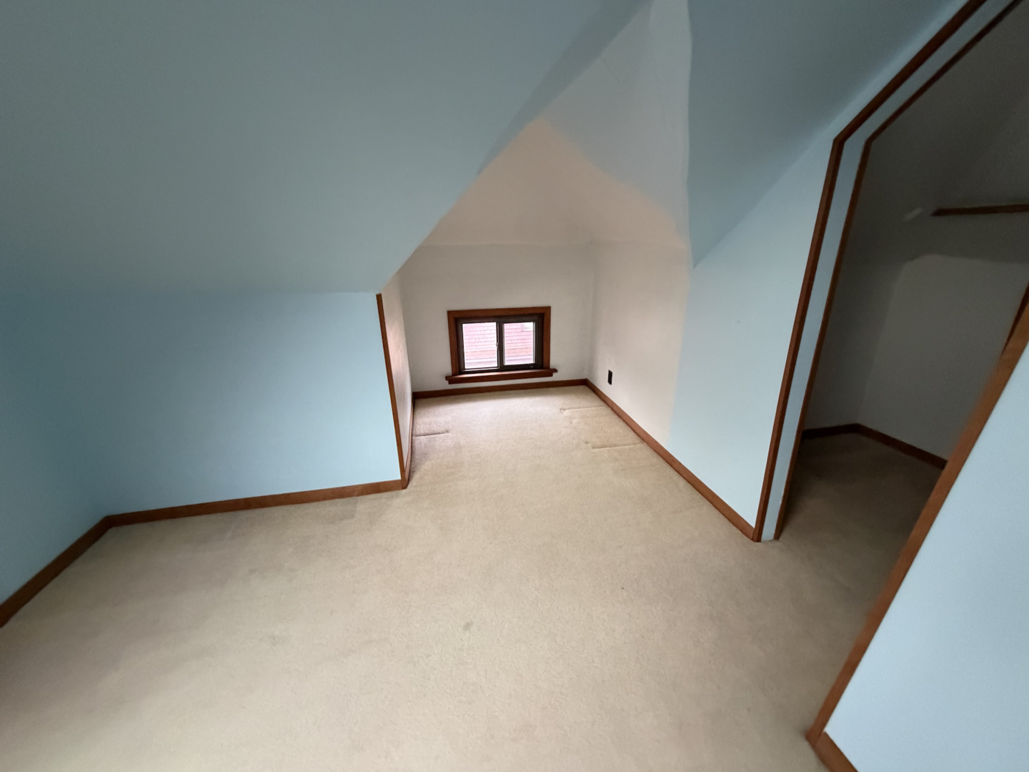 410 W Illinois Street, Urbana, IL 61801