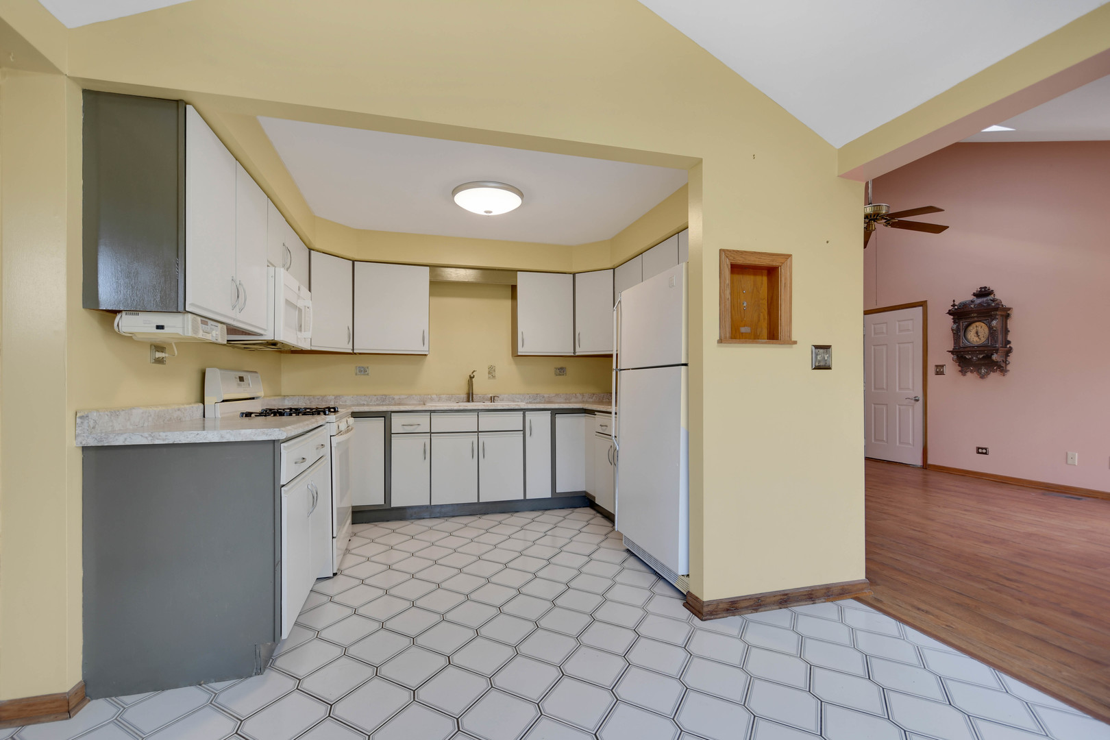 14000 108th Avenue, Orland Park, IL 60467