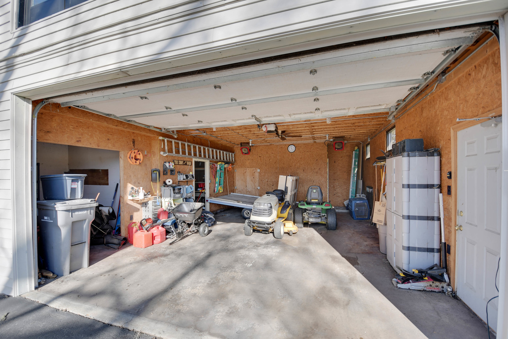 14000 108th Avenue, Orland Park, IL 60467