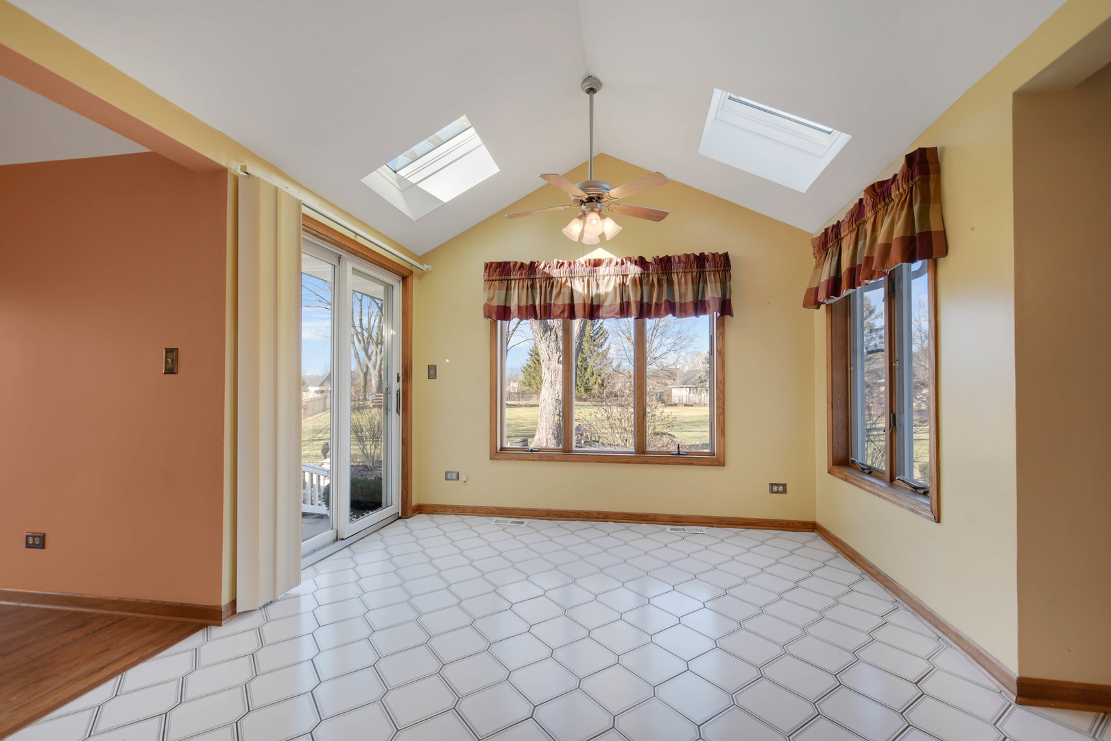 14000 108th Avenue, Orland Park, IL 60467