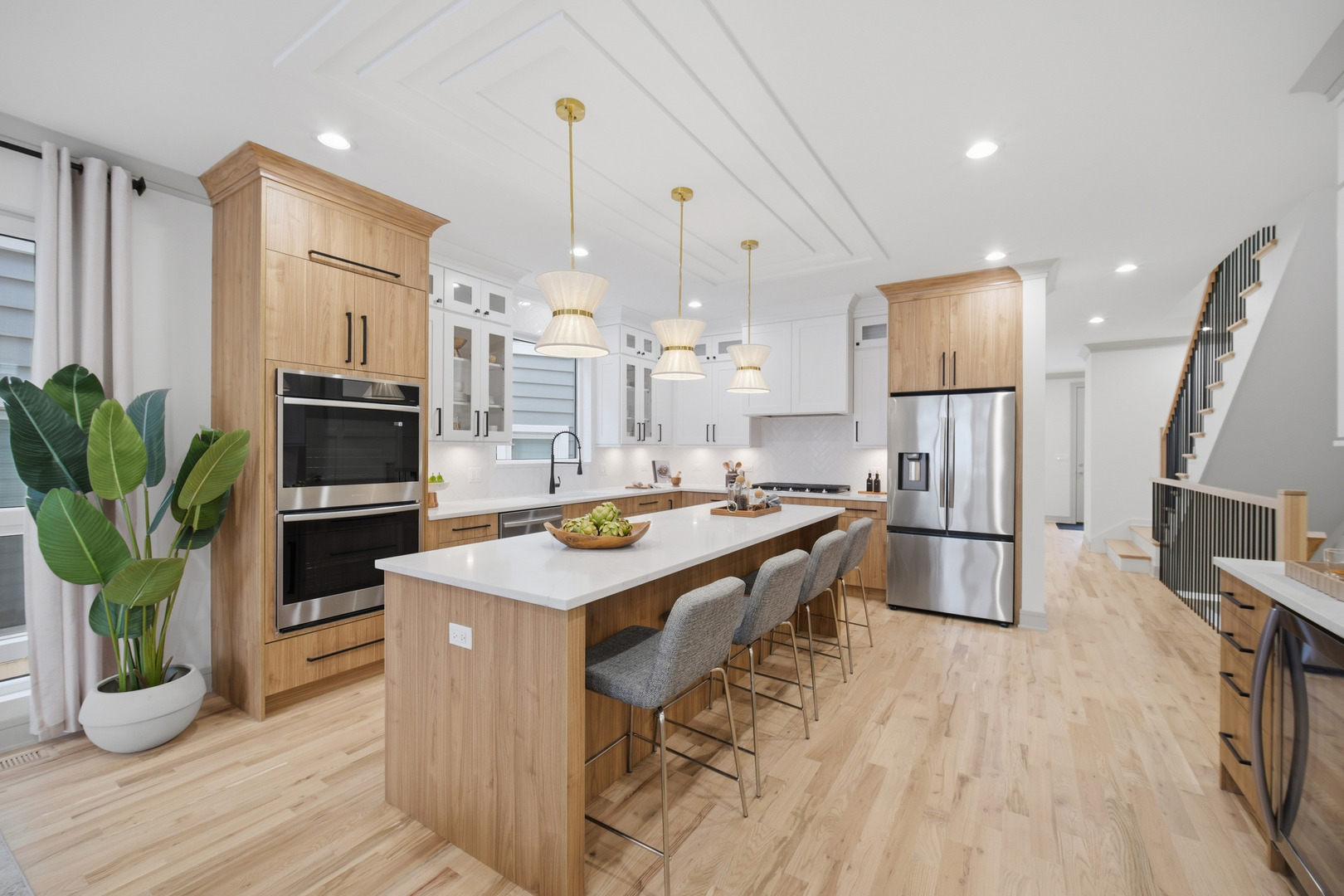 4908 N Austin Avenue, Chicago, IL 60630