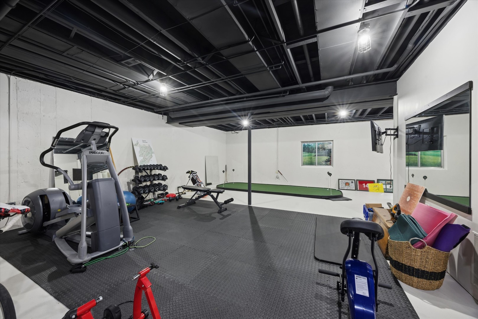 5605 S Quincy Street, Hinsdale, IL 60521