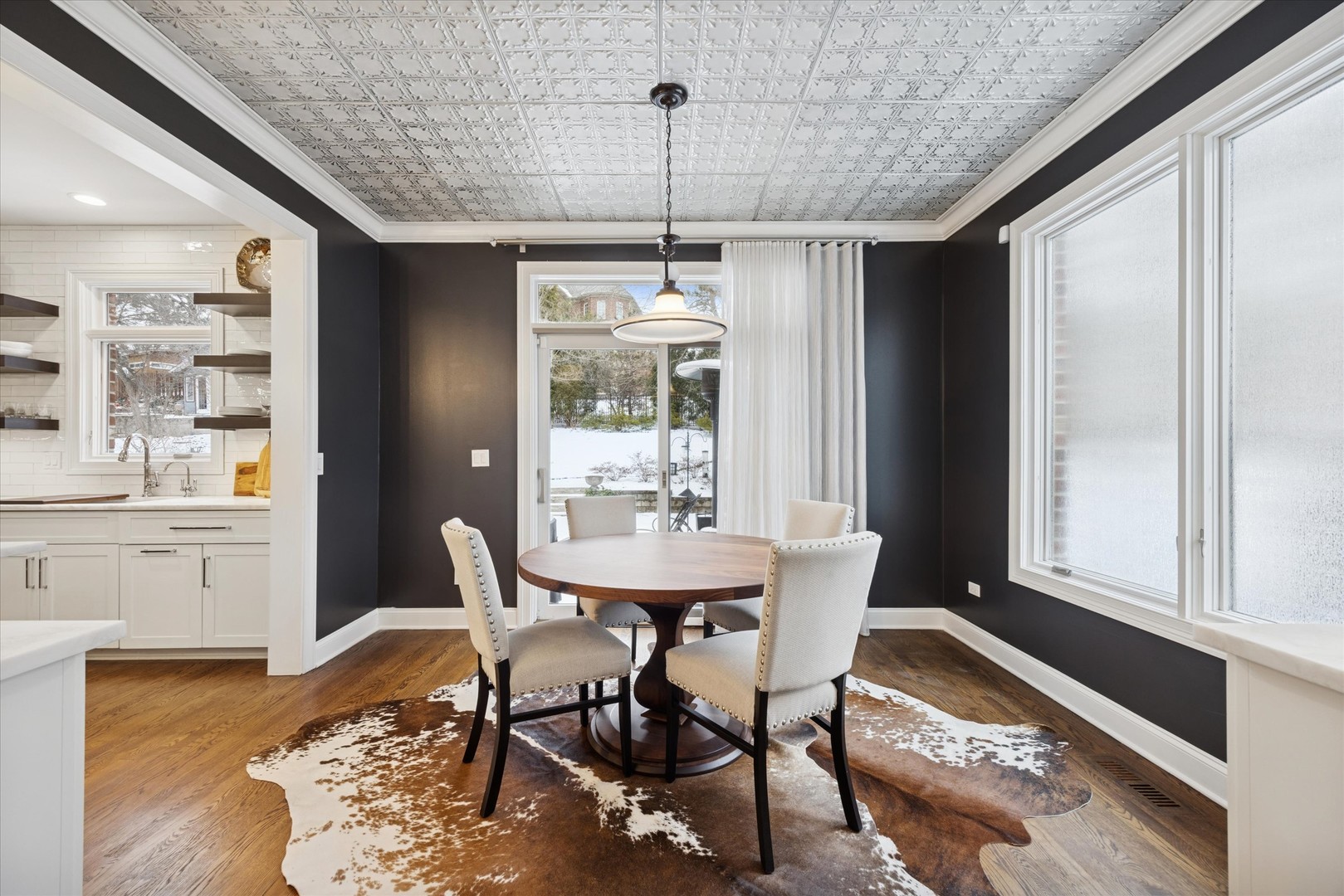 5605 S Quincy Street, Hinsdale, IL 60521