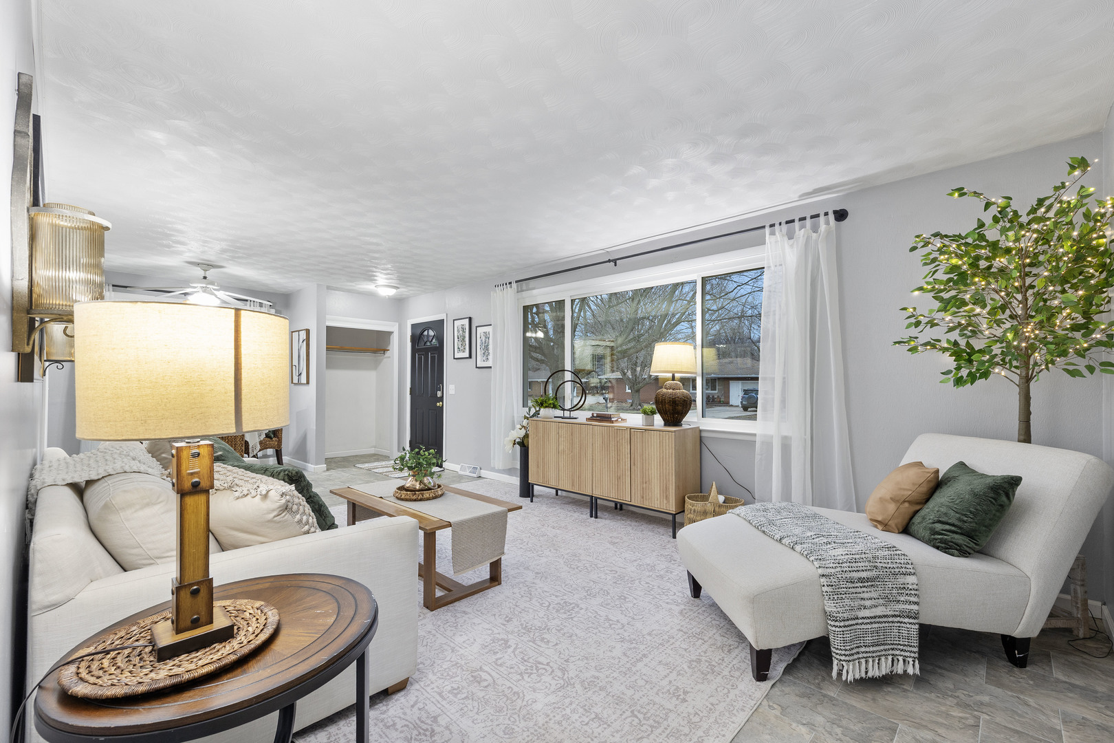 203 S TAZEWELL Street, Mackinaw, IL 61755