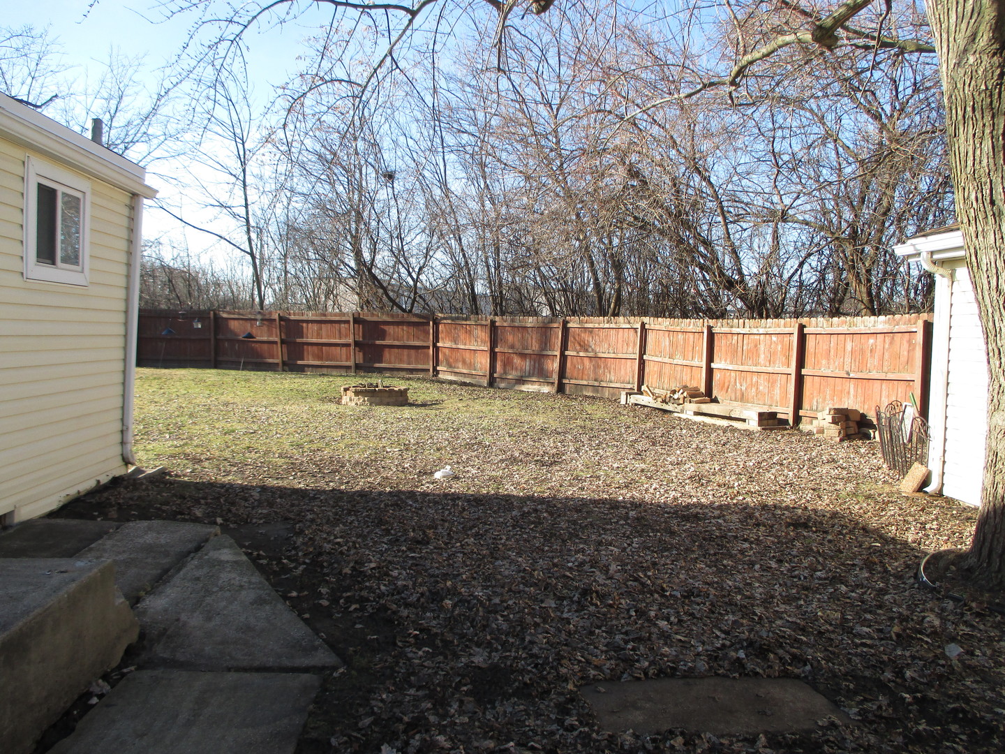 3902 W Claire Boulevard, Midlothian, IL 60445