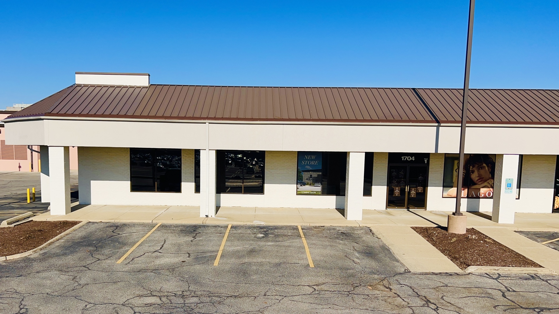 1704 Eastland Drive #1, Bloomington, IL 61704