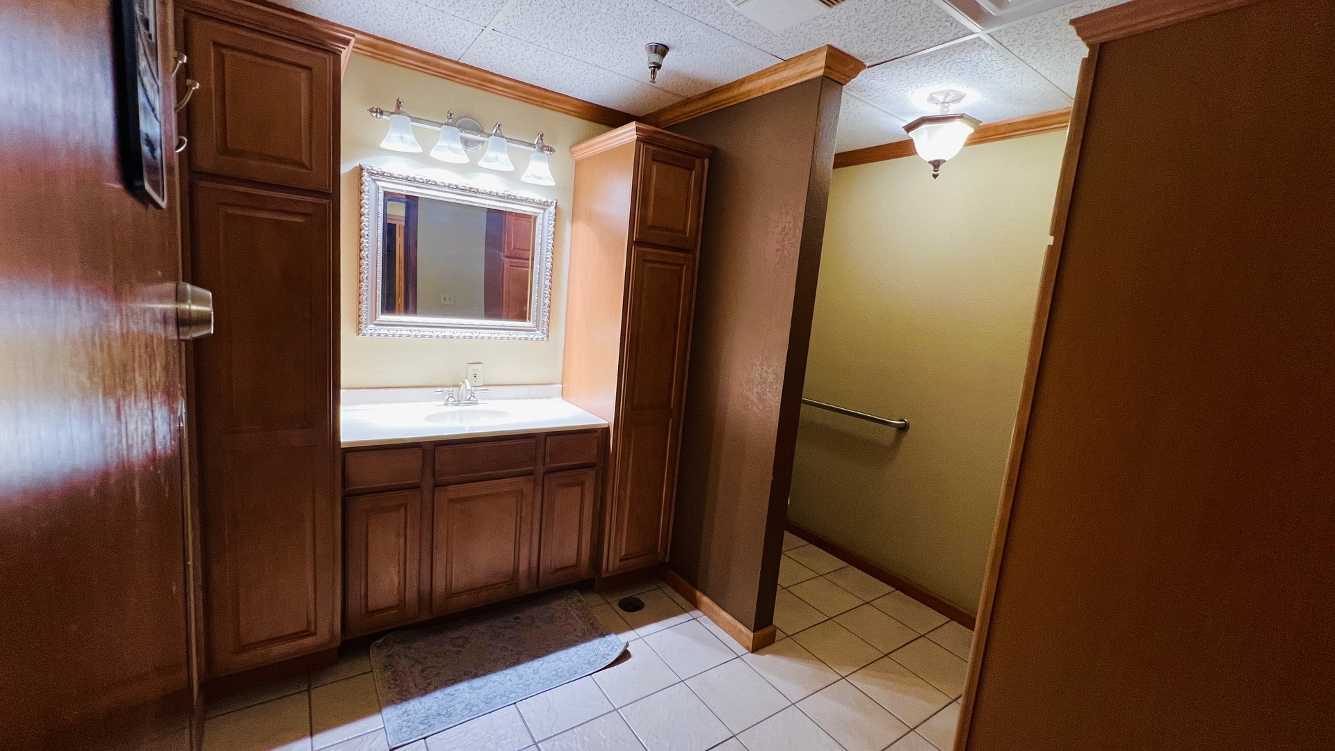 1704 Eastland Drive #1, Bloomington, IL 61704