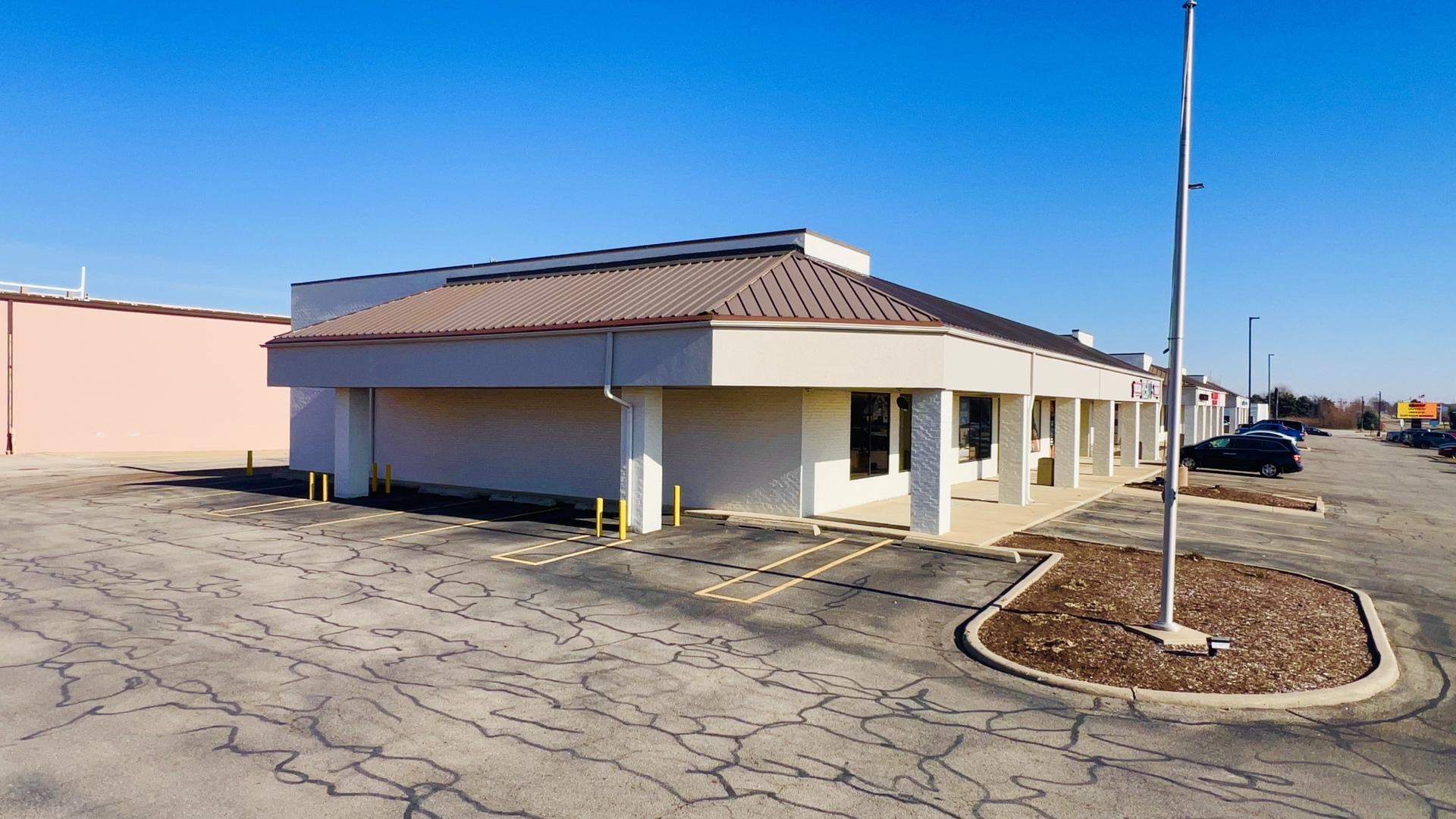 1704 Eastland Drive #1, Bloomington, IL 61704