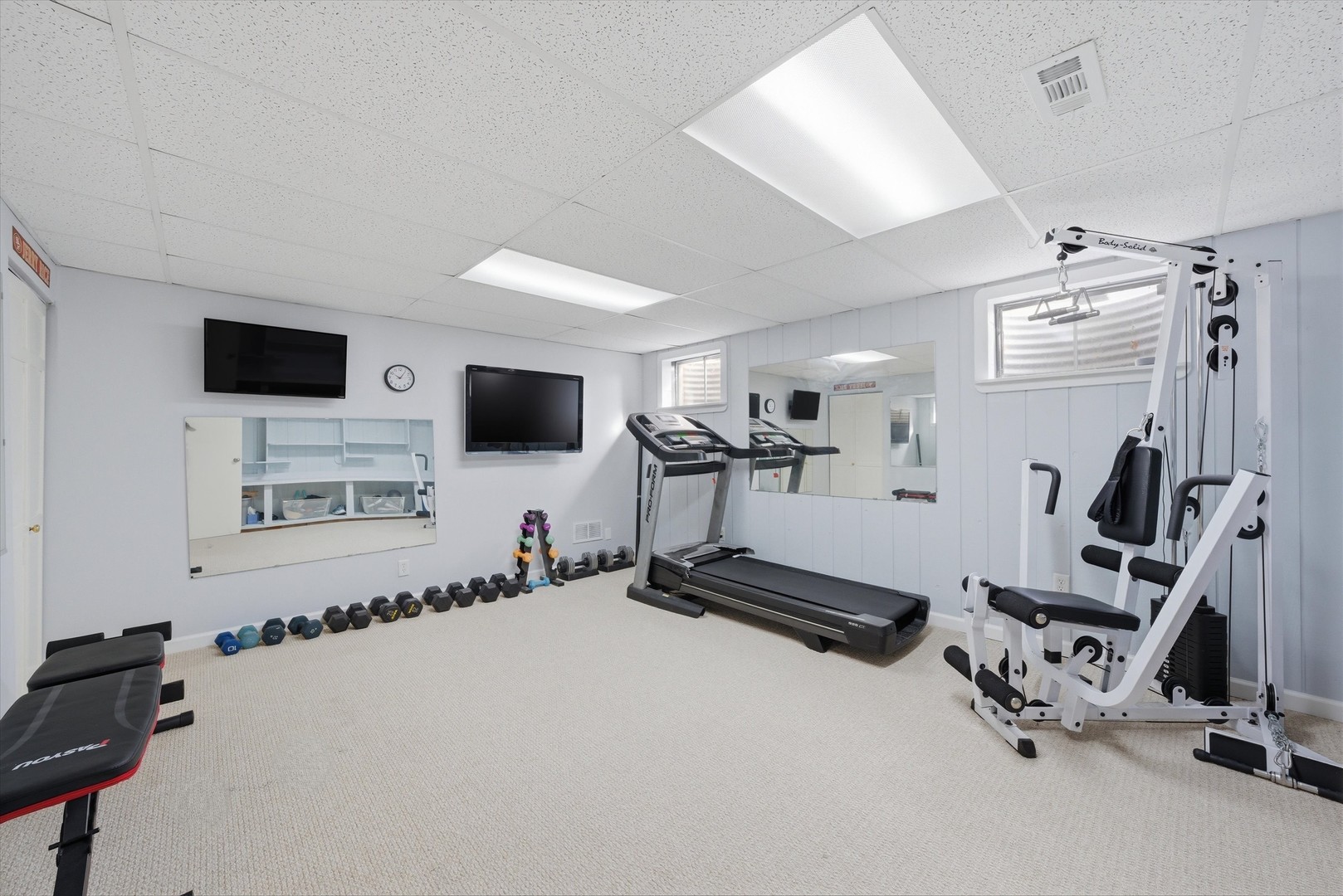 289 Winding Creek Drive, Naperville, IL 60565