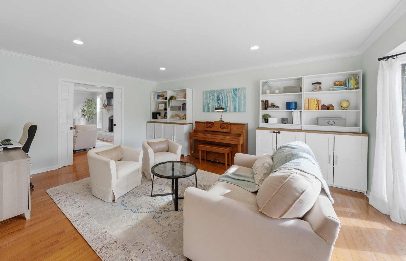 289 Winding Creek Drive, Naperville, IL 60565