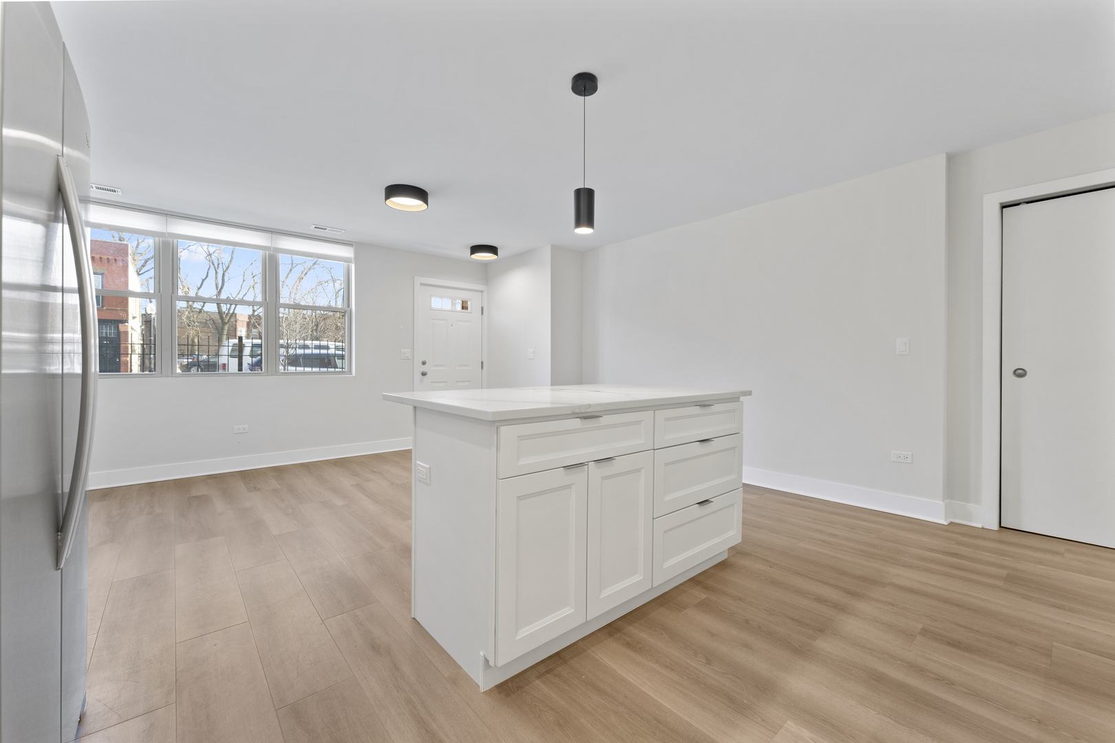 218 S Western Avenue #A, Chicago, IL 60612