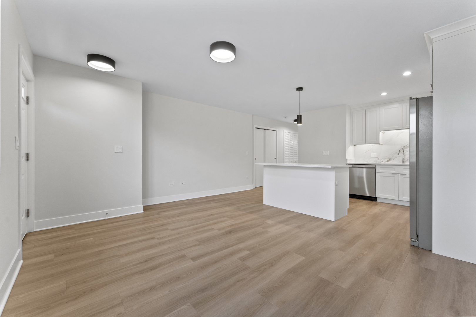 218 S Western Avenue #A, Chicago, IL 60612