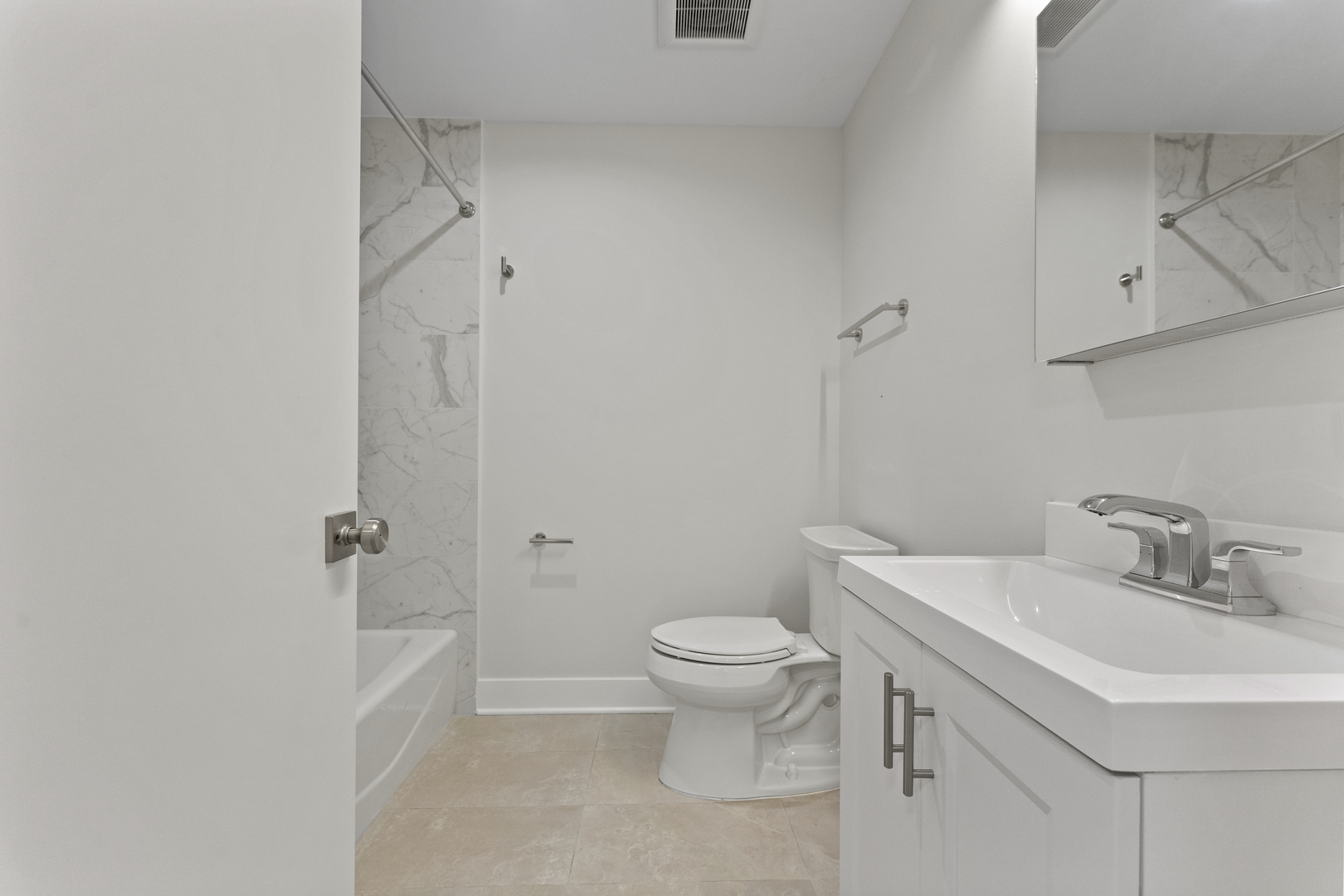 218 S Western Avenue #A, Chicago, IL 60612