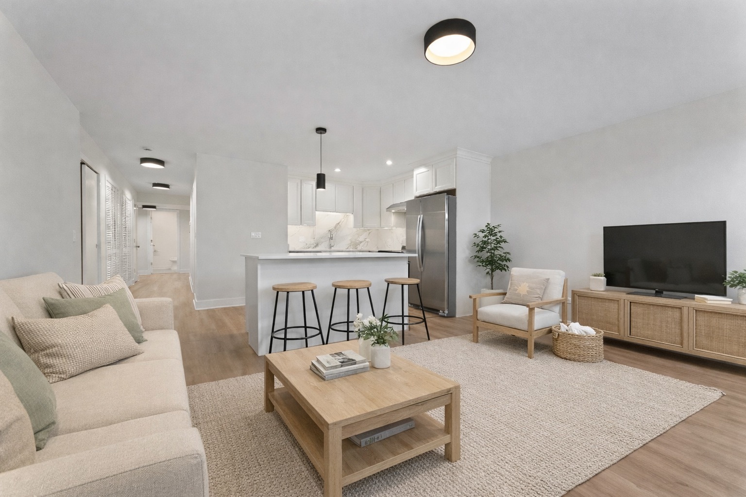 218 S Western Avenue #A, Chicago, IL 60612