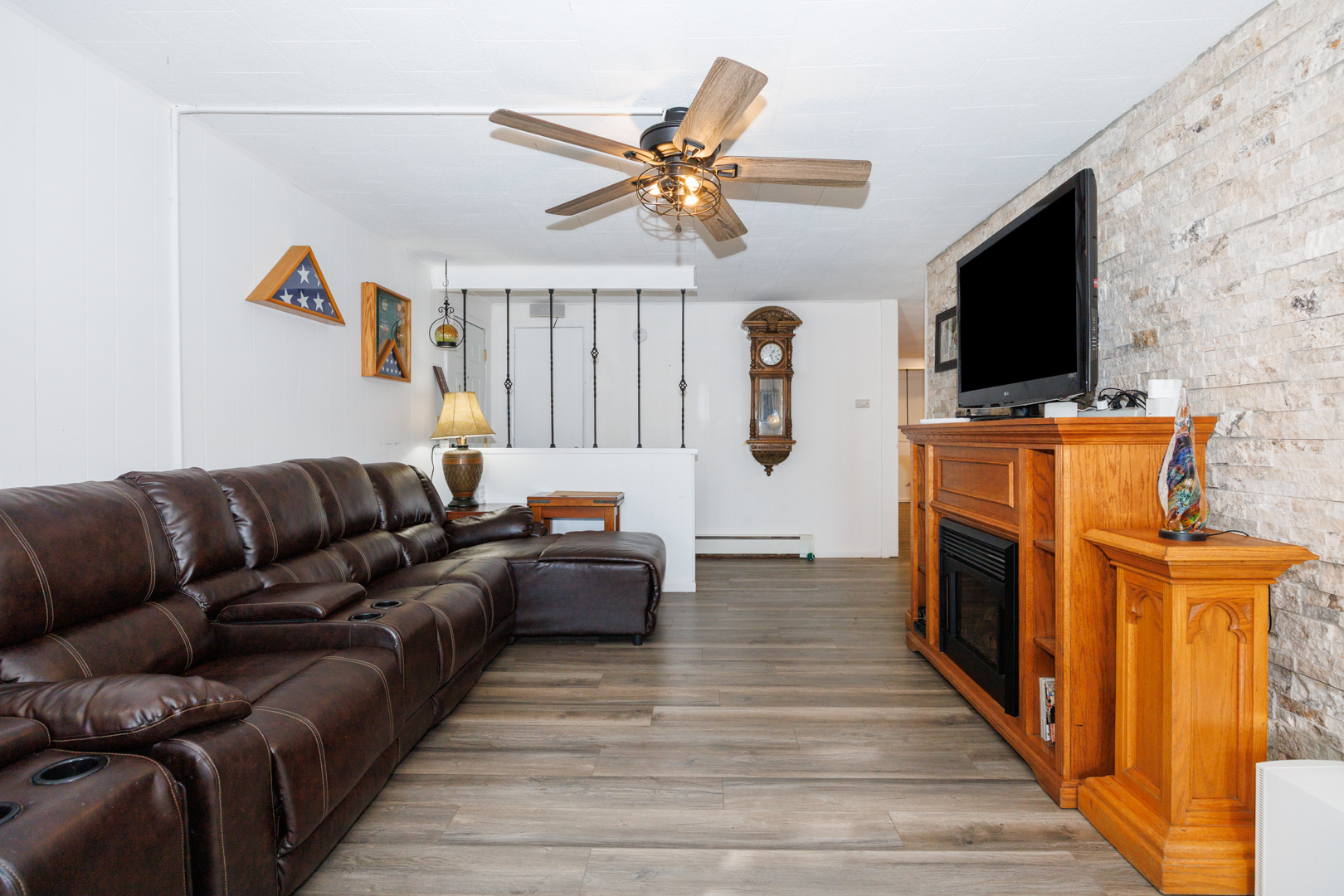 48 AVENUE A, Bloomington, IL 61704