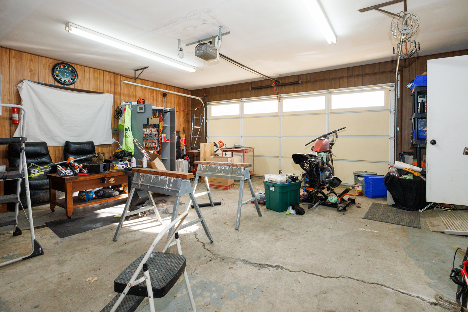 48 AVENUE A, Bloomington, IL 61704