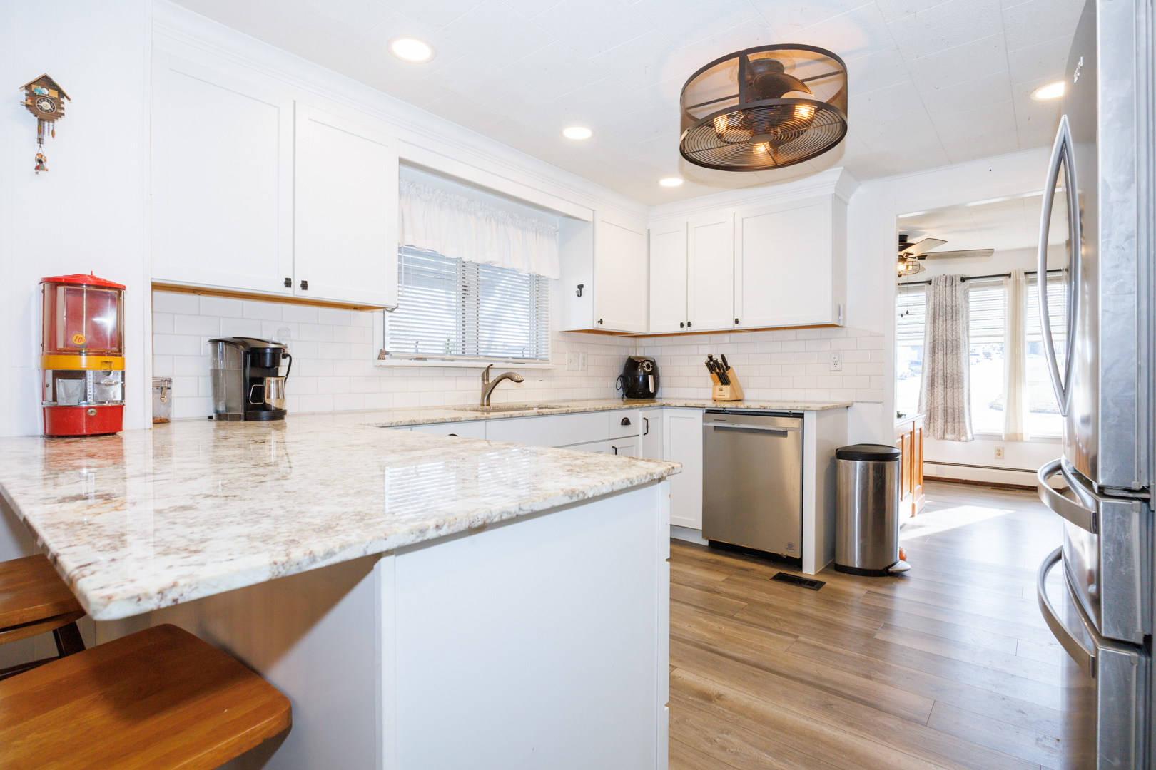 48 AVENUE A, Bloomington, IL 61704