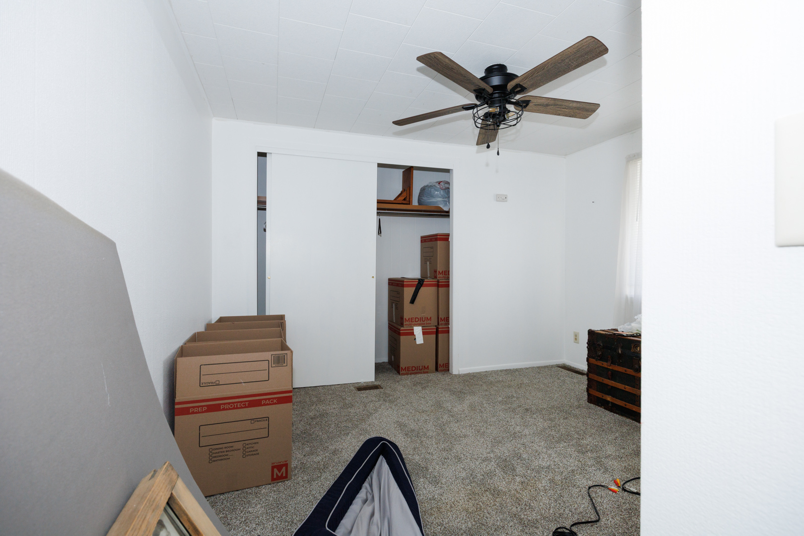 48 AVENUE A, Bloomington, IL 61704