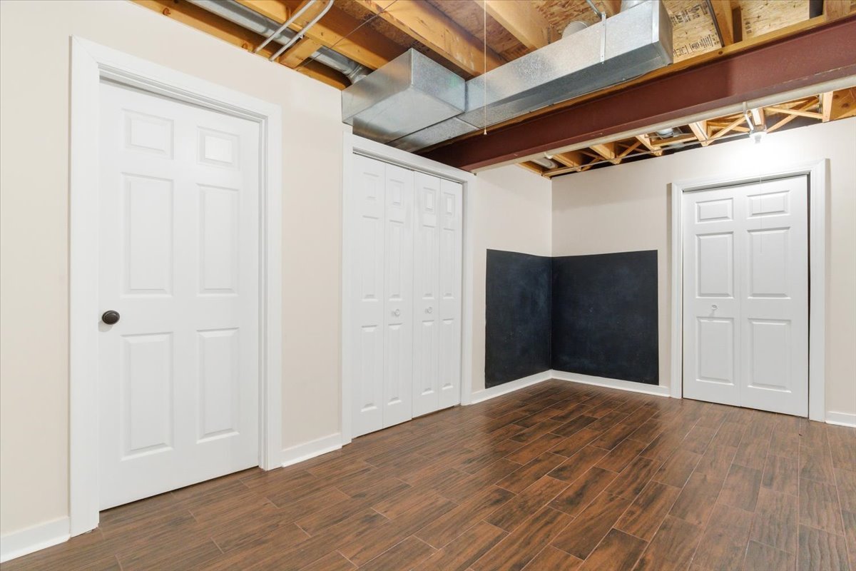 2190 Braeburn Drive #B, Wauconda, IL 60084