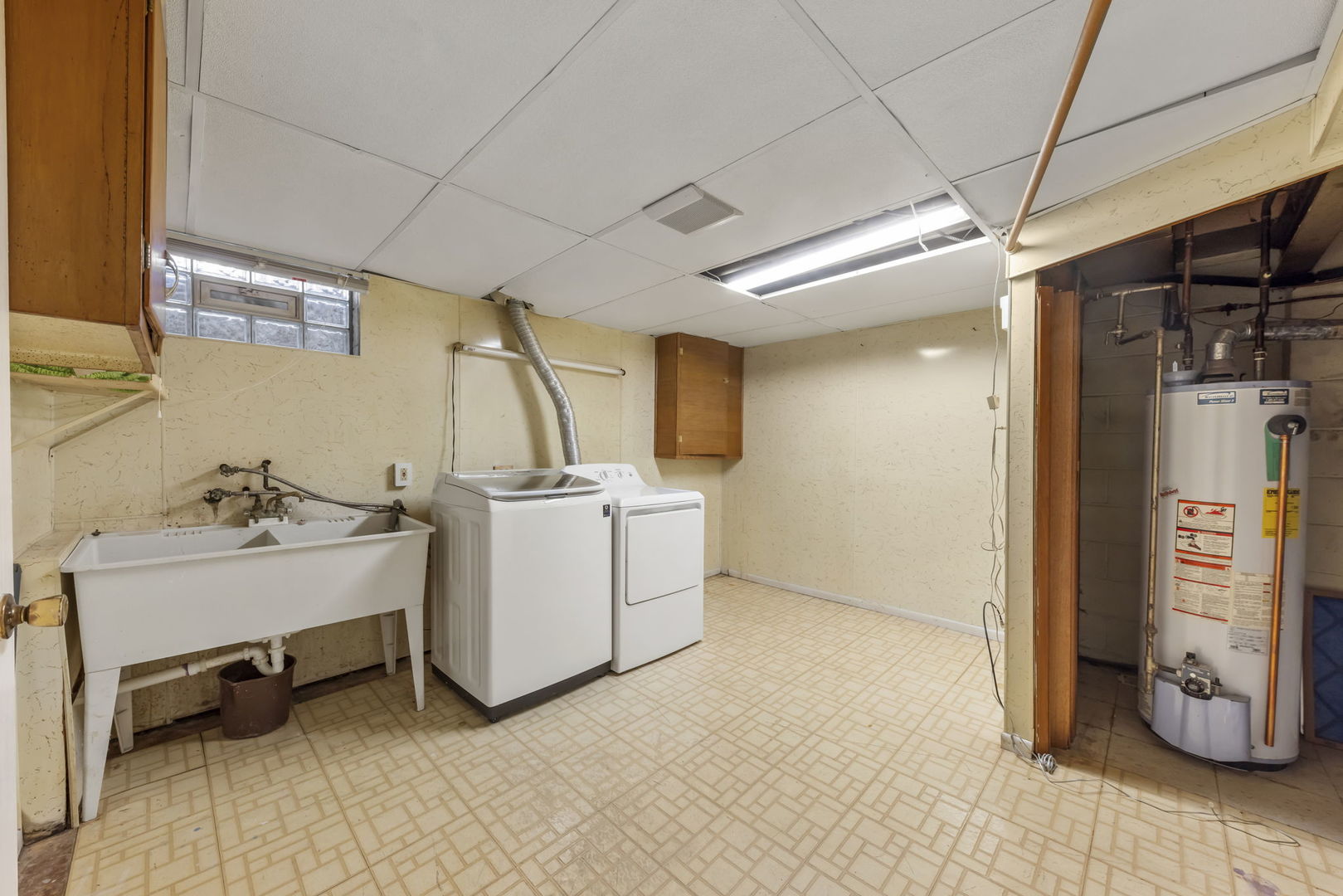 283 W 10th Street, Chicago Heights, IL 60411