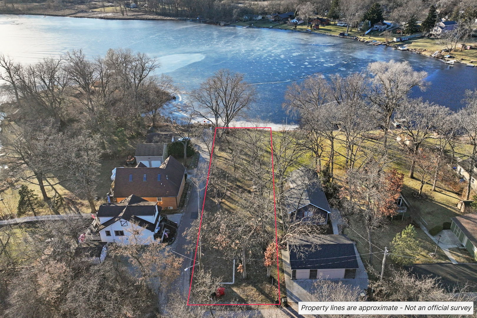 42028 N East Road, Antioch, IL 60002