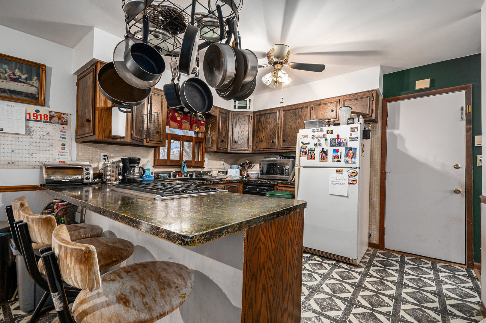 13090 River Road, Plano, IL 60545