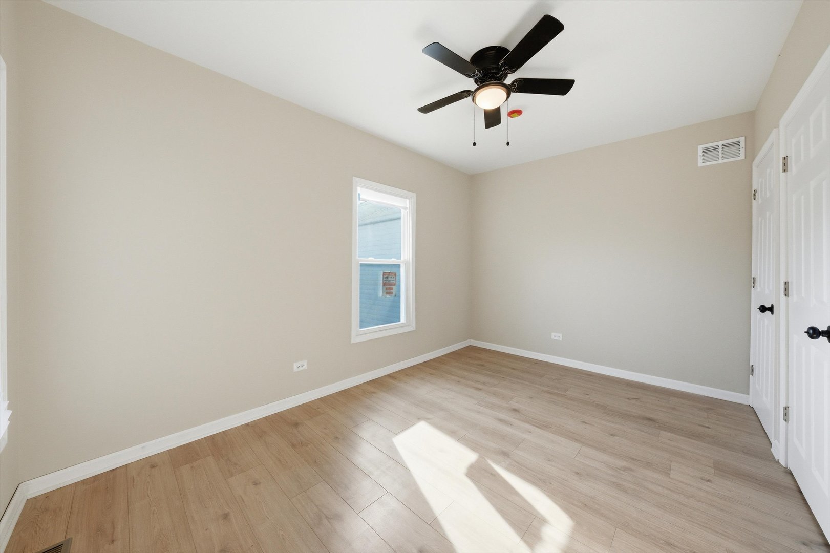 639 S 12th Avenue, Maywood, IL 60153