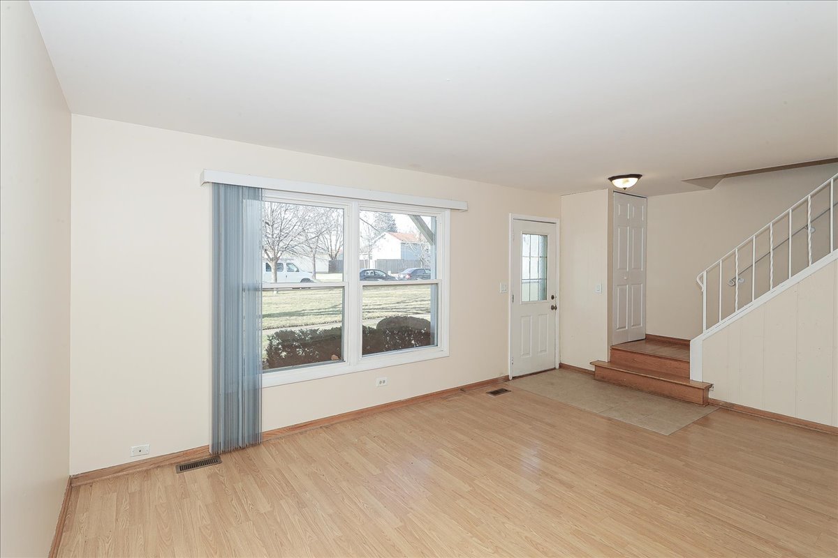 23 WILDWOOD Lane #G, Bolingbrook, IL 60440