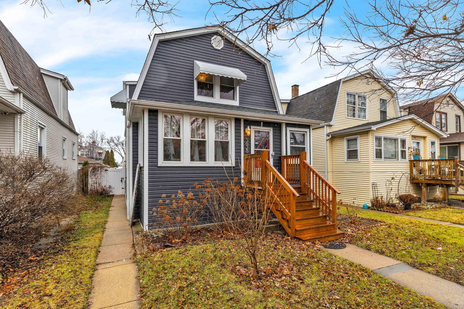 5628 N KARLOV Avenue, Chicago, IL 60646