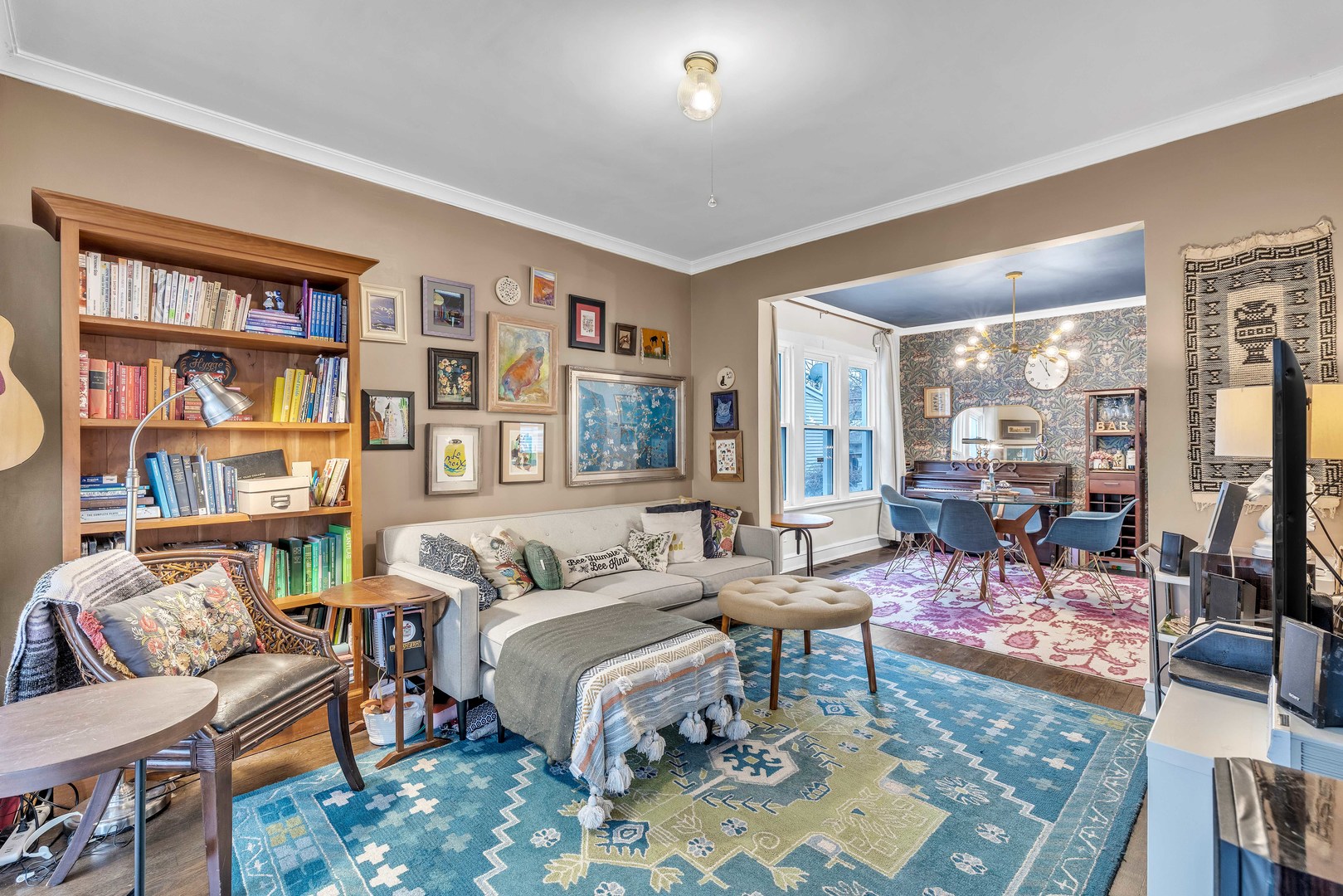 5628 N KARLOV Avenue, Chicago, IL 60646