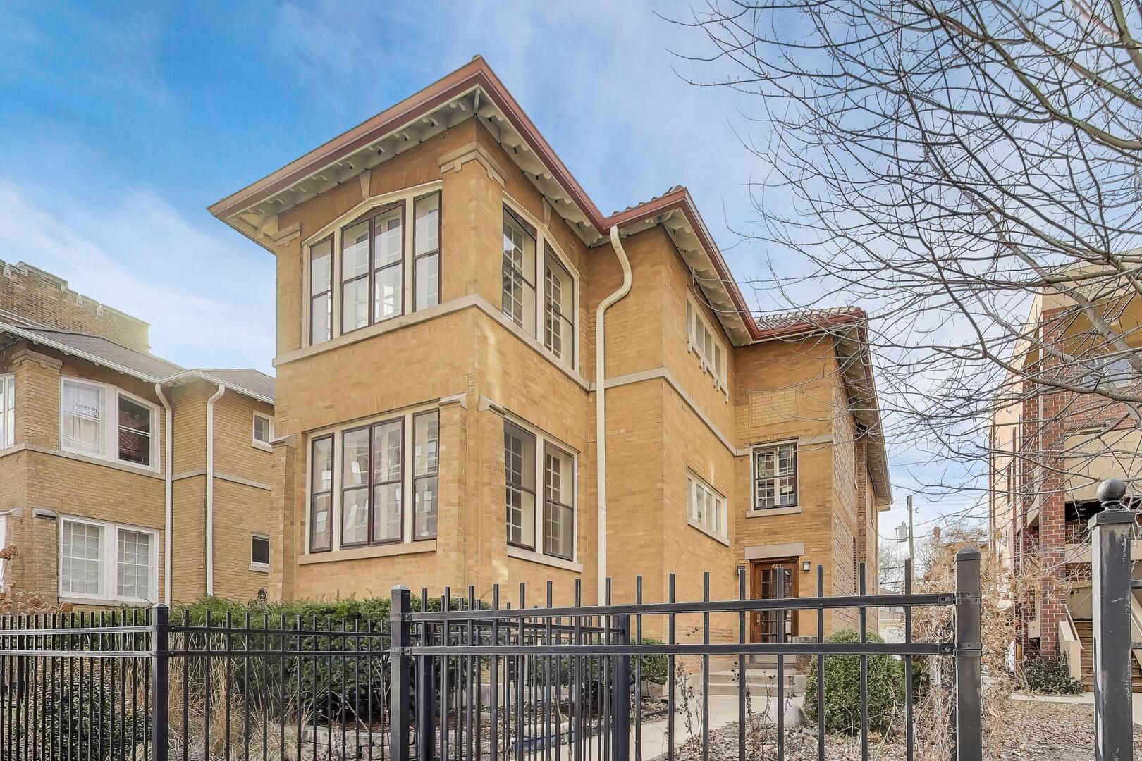 413 S Oak Park Avenue, Oak Park, IL 60302