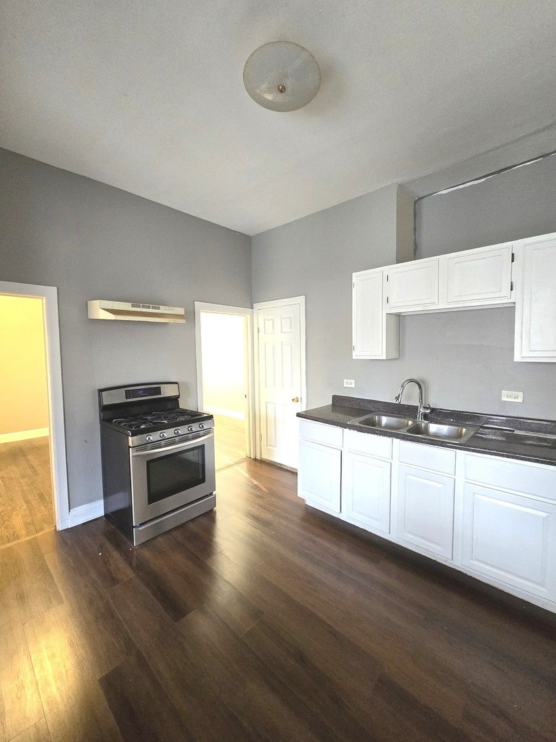 253 W 118th Street, Chicago, IL 60628