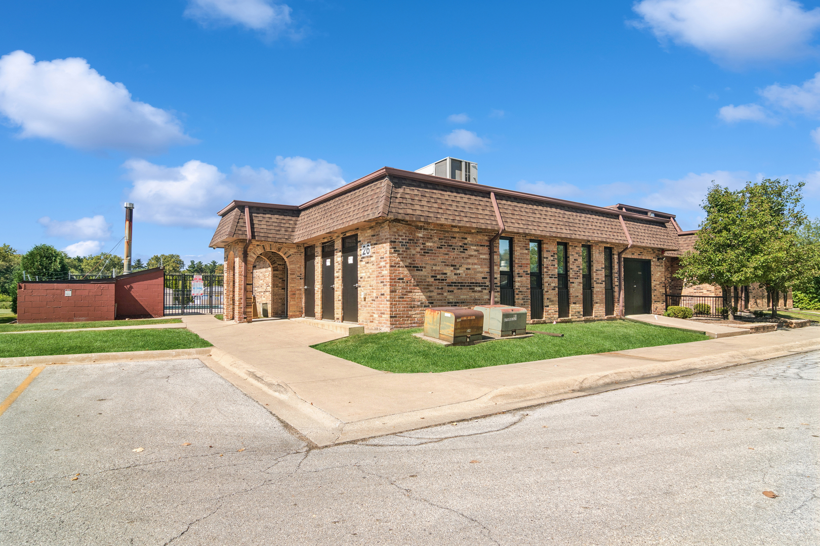 24A Kingery Quarter #202, Willowbrook, IL 60527