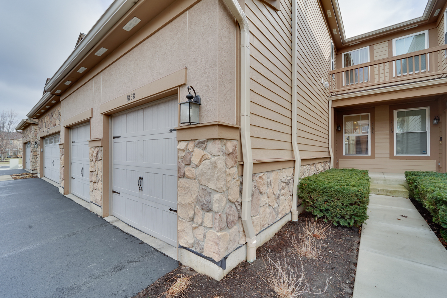 1838 N Crenshaw Circle #1838, Vernon Hills, IL 60061