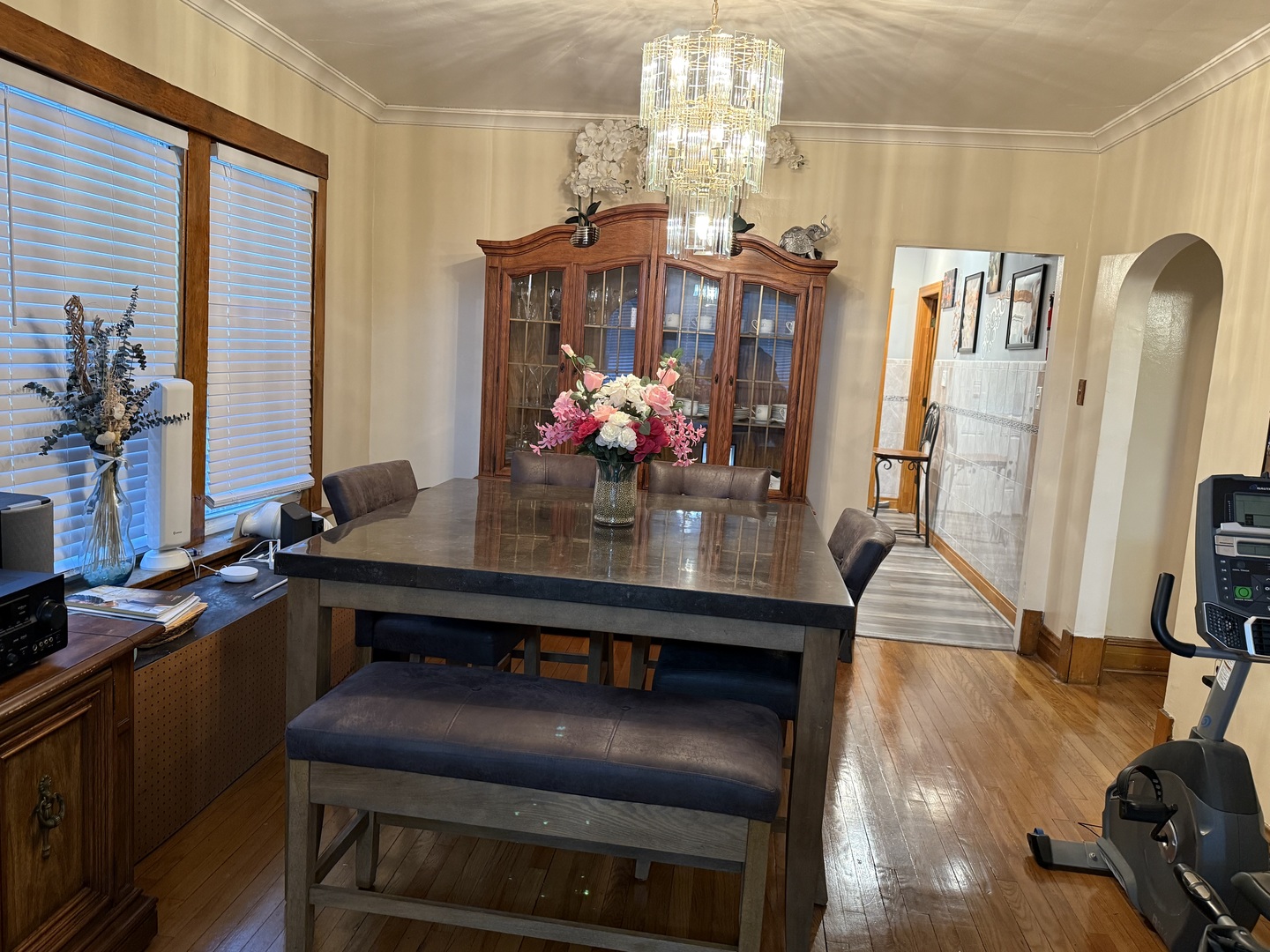 6226 S Francisco Avenue, Chicago, IL 60629