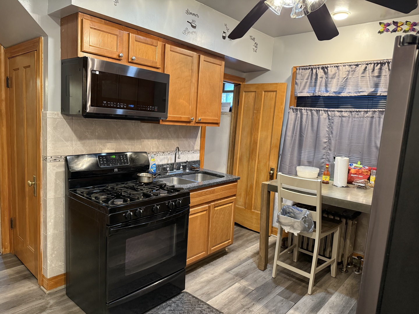 6226 S Francisco Avenue, Chicago, IL 60629