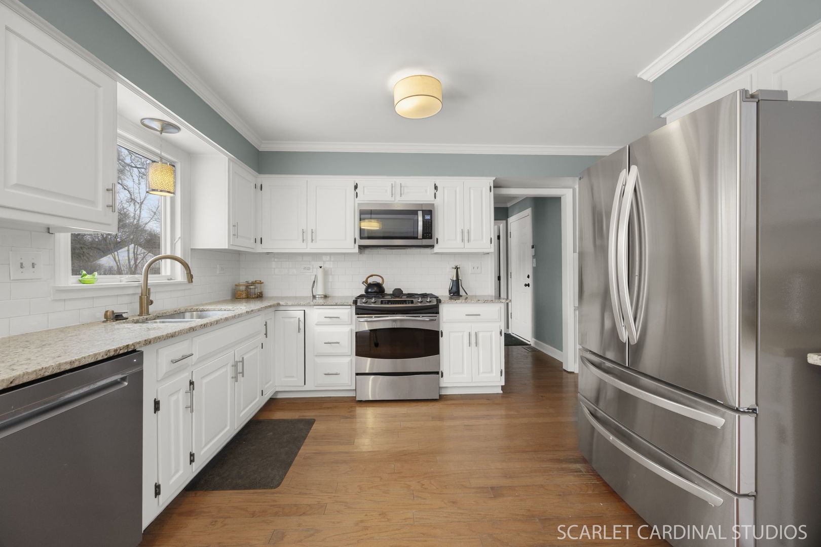 625 Buttonwood Circle, Naperville, IL 60540