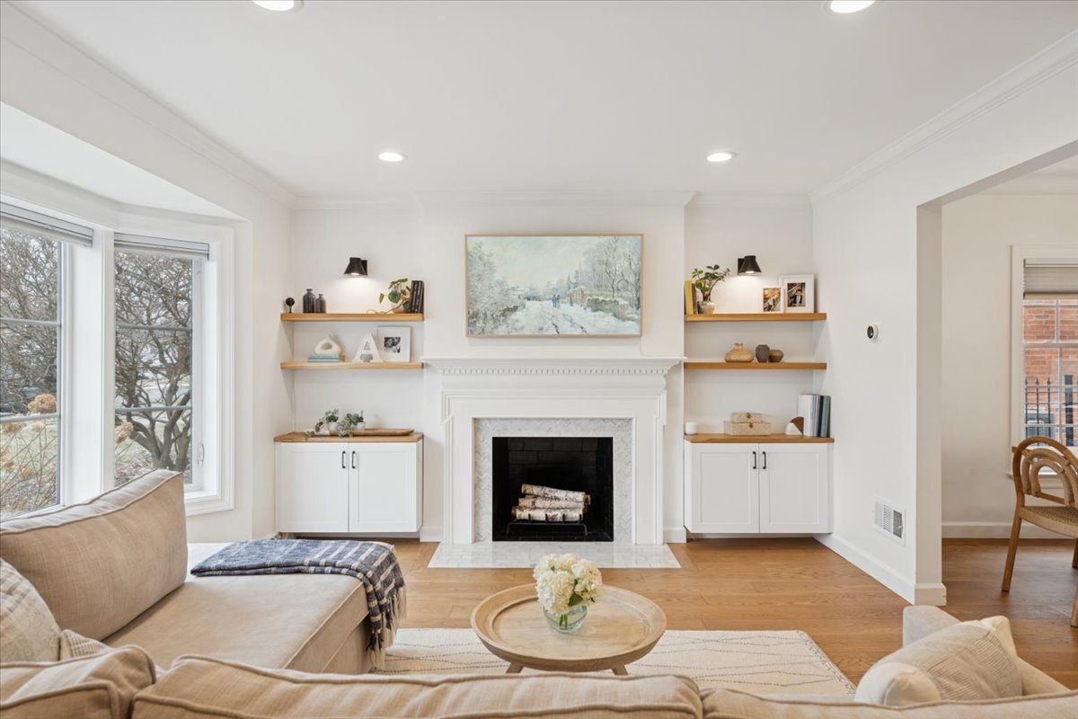 736 Ottawa Avenue, Park Ridge, IL 60068