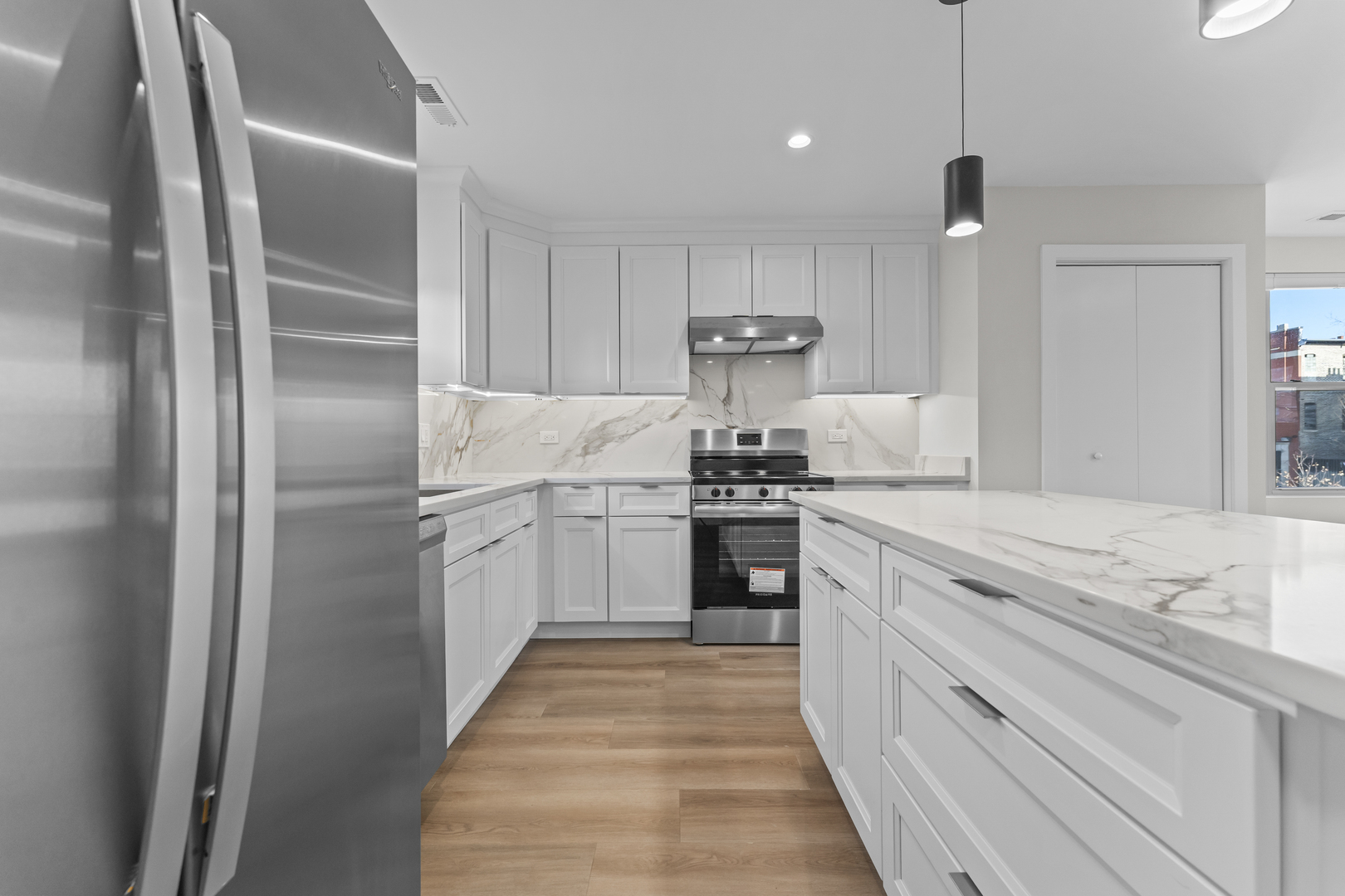 218 S Western Avenue #B, Chicago, IL 60612