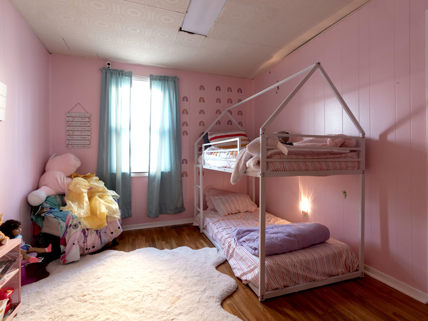 744 E BENTON Street, Morris, IL 60450