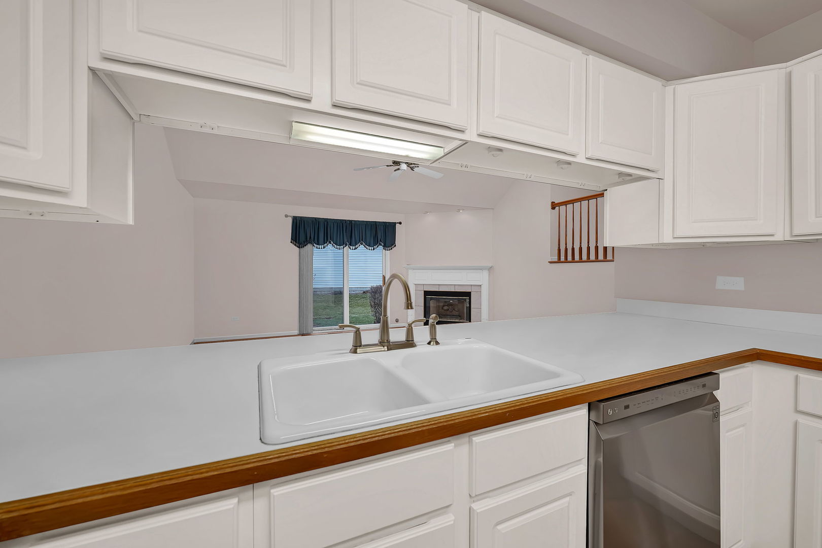 3507 Lake Shore Drive, Joliet, IL 60431