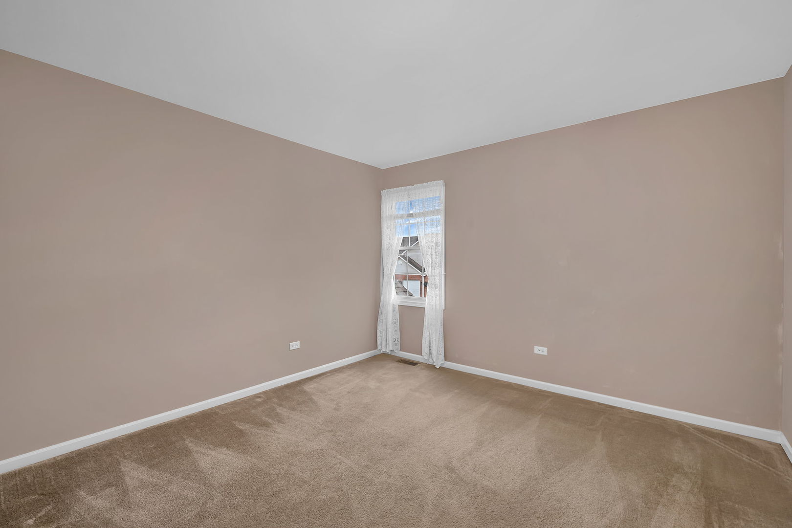 3507 Lake Shore Drive, Joliet, IL 60431