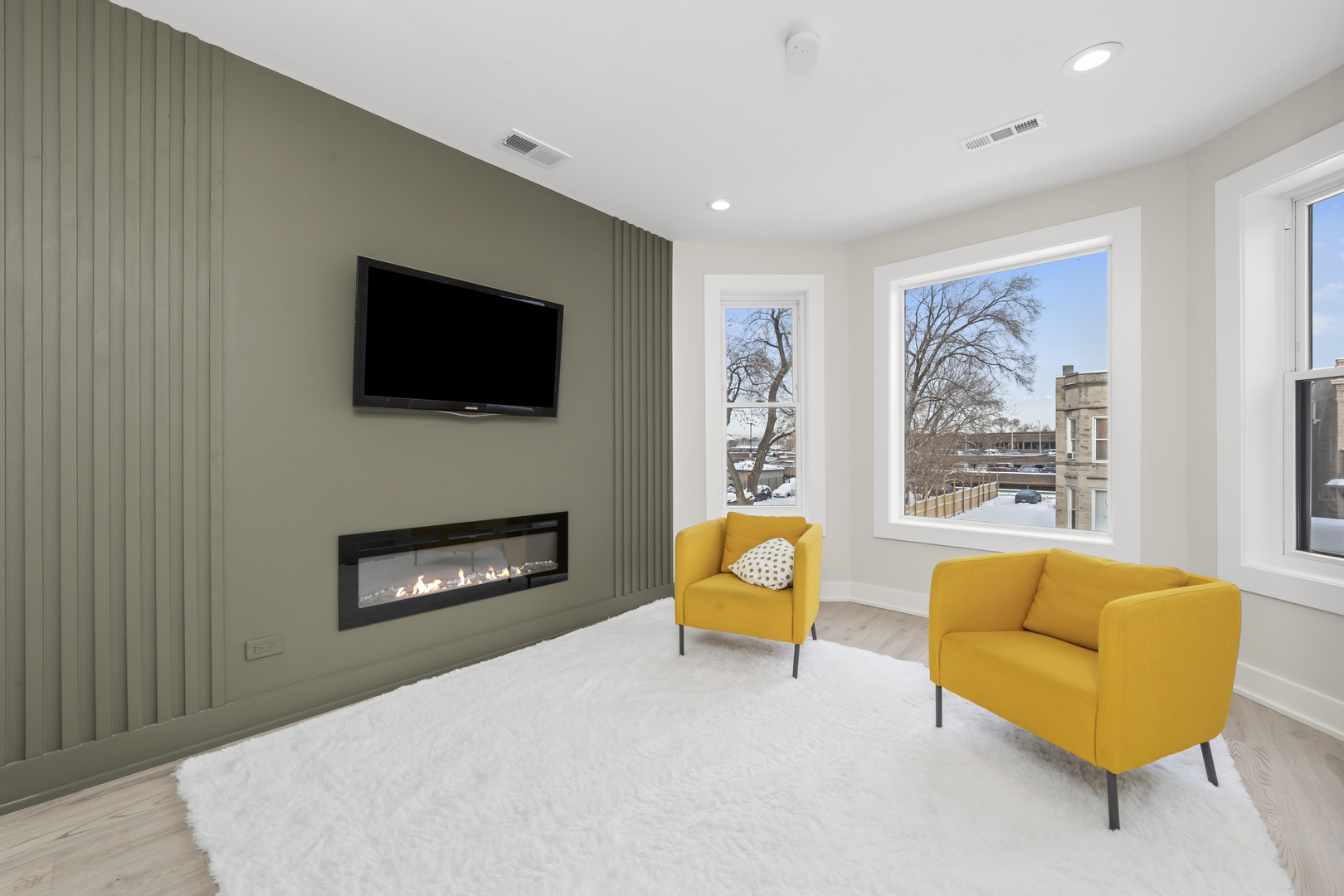 3107 W Flournoy Street, Chicago, IL 60612