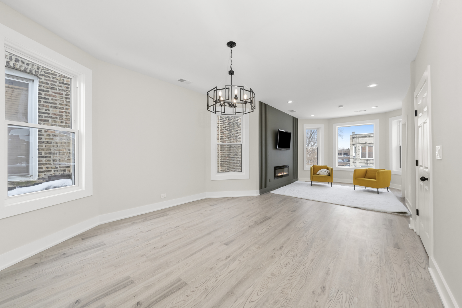 3107 W Flournoy Street, Chicago, IL 60612