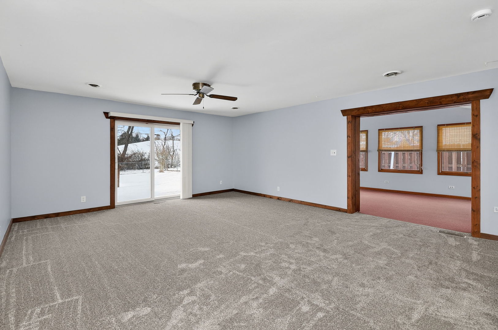 212 Glengary Drive, Bolingbrook, IL 60440